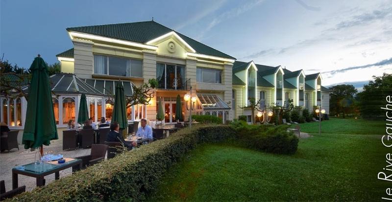Hotel Restaurant Le Rive Gauche جويني المظهر الخارجي الصورة