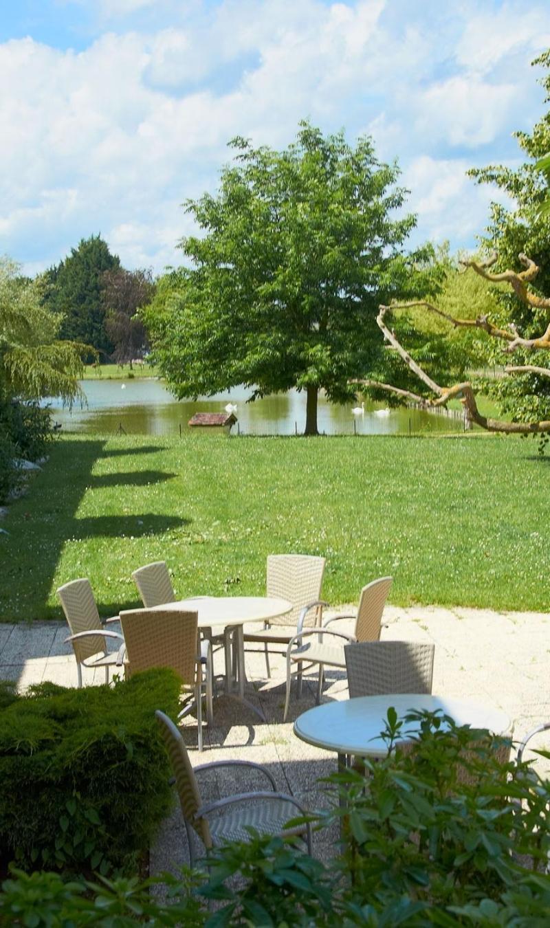 Hotel Restaurant Le Rive Gauche جويني المظهر الخارجي الصورة