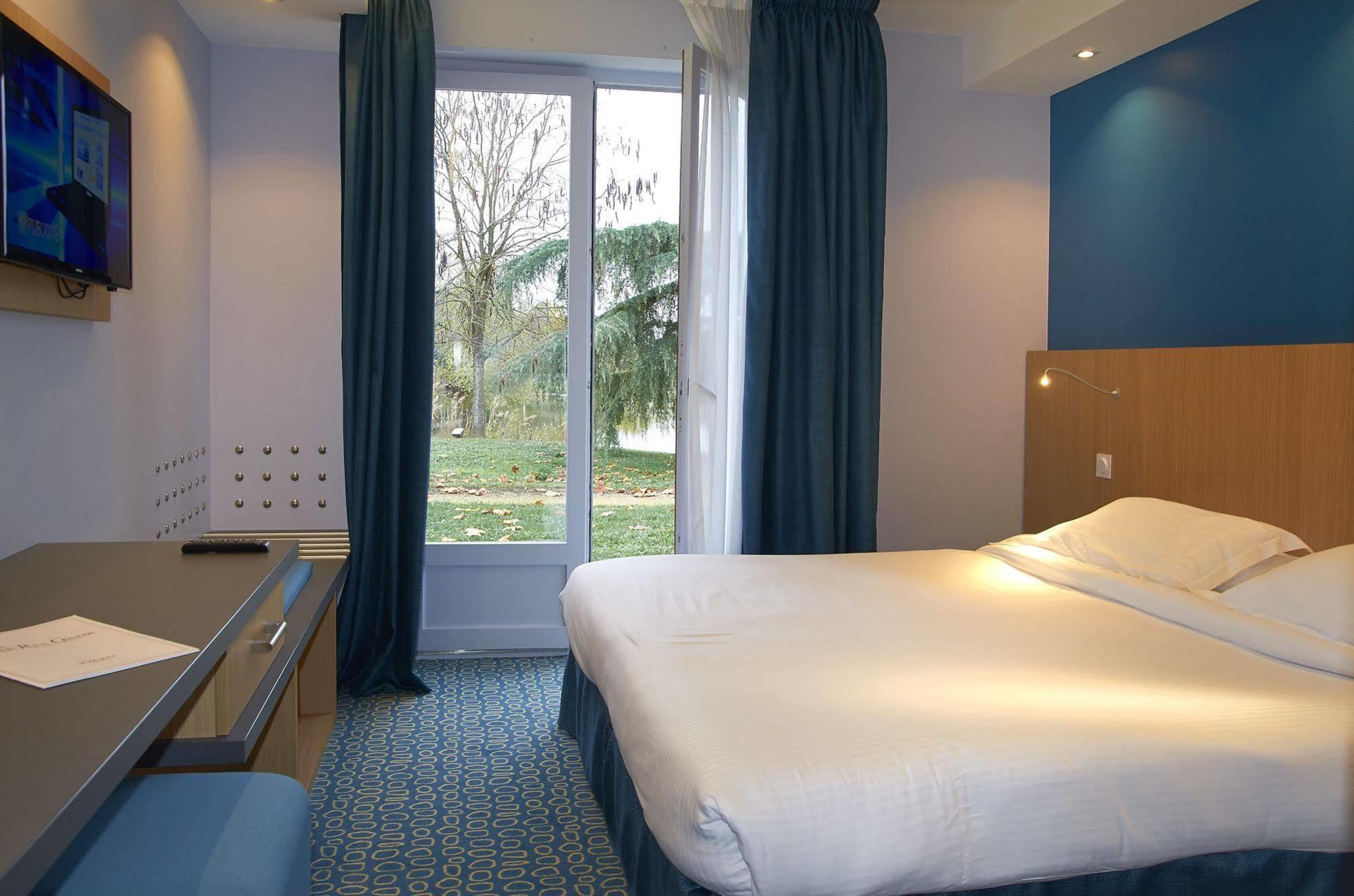 Hotel Restaurant Le Rive Gauche جويني المظهر الخارجي الصورة